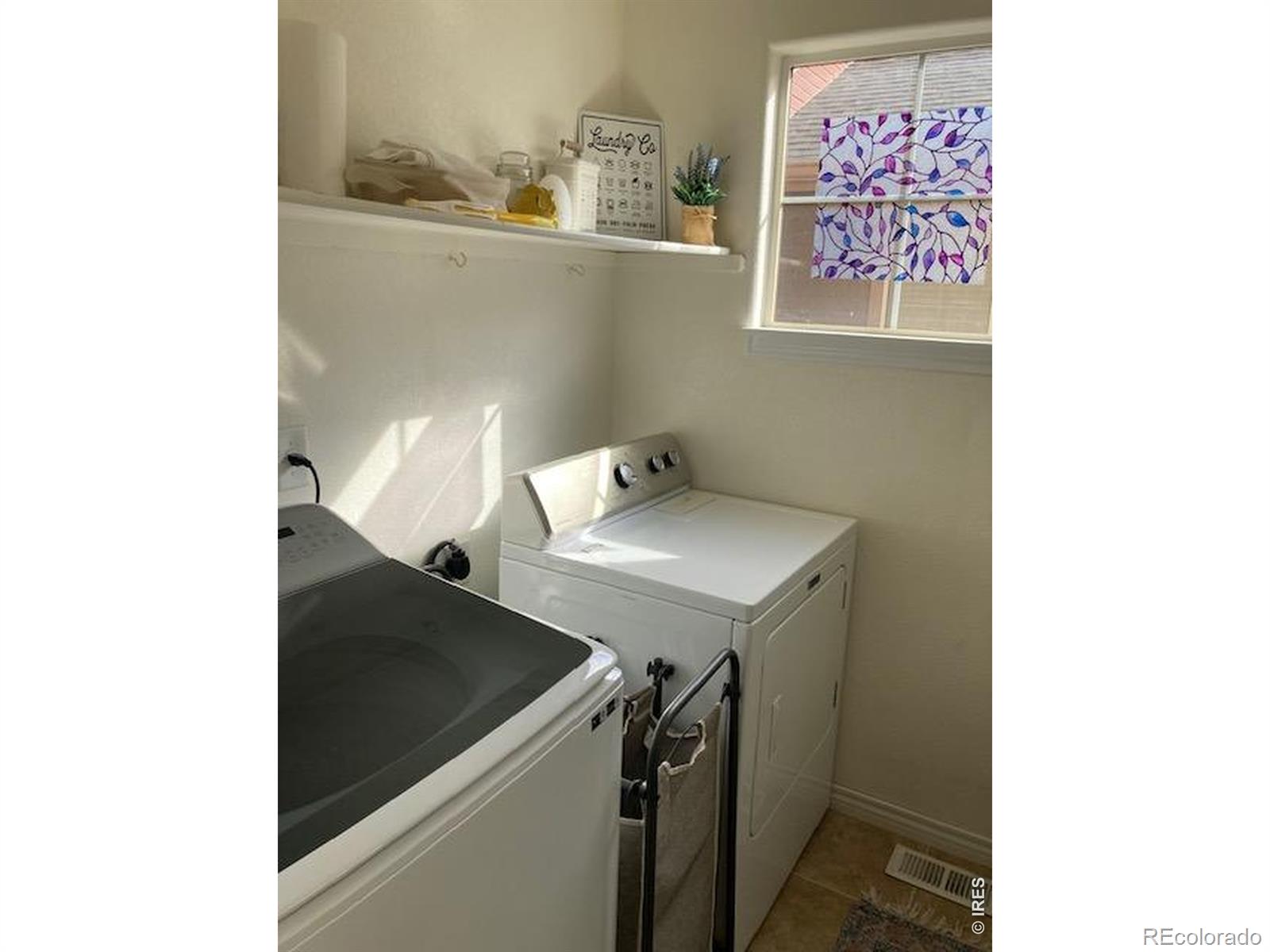 MLS Image #23 for 818 s terry street,longmont, Colorado