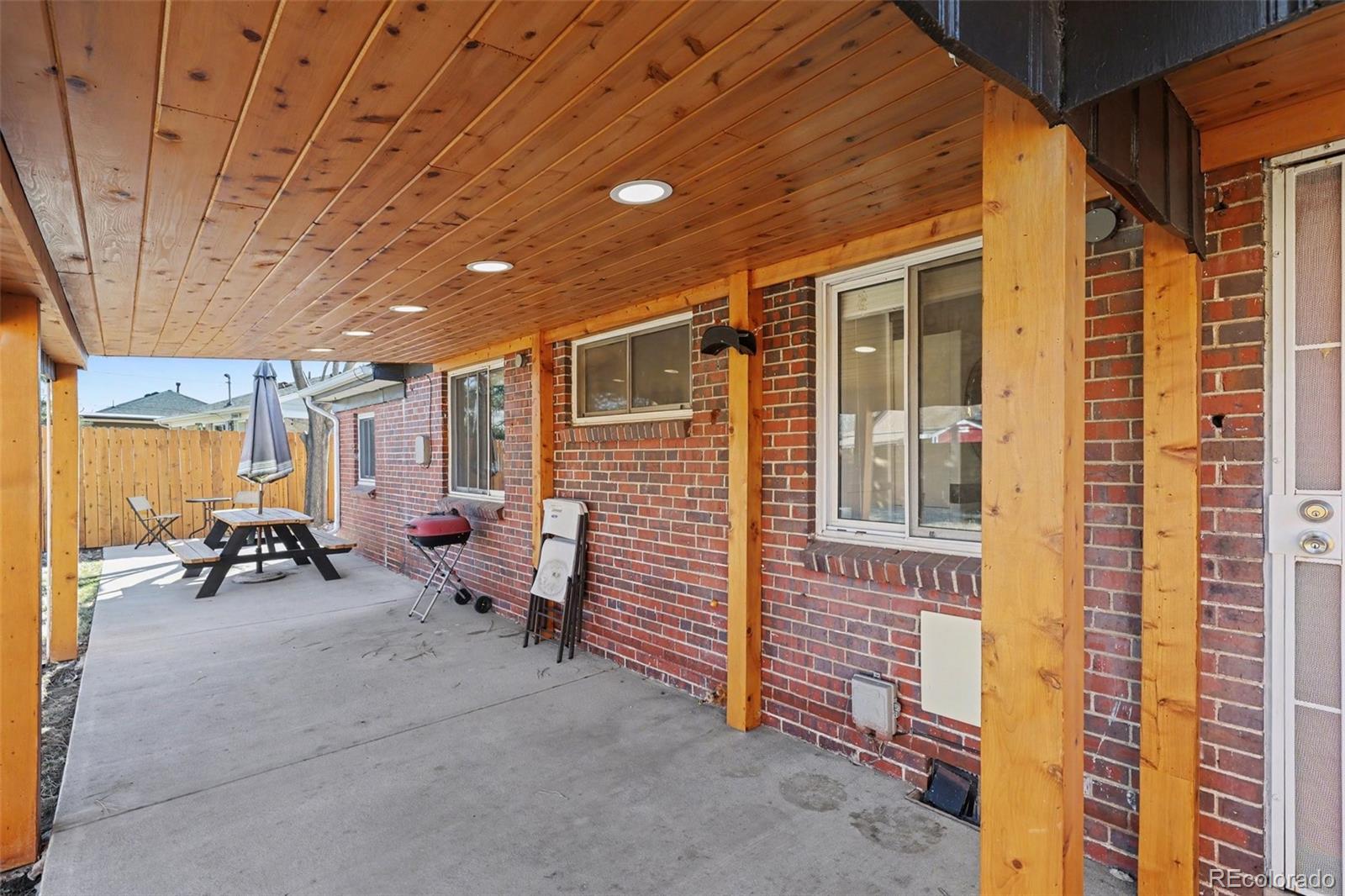 MLS Image #18 for 3315 e 31st avenue,denver, Colorado