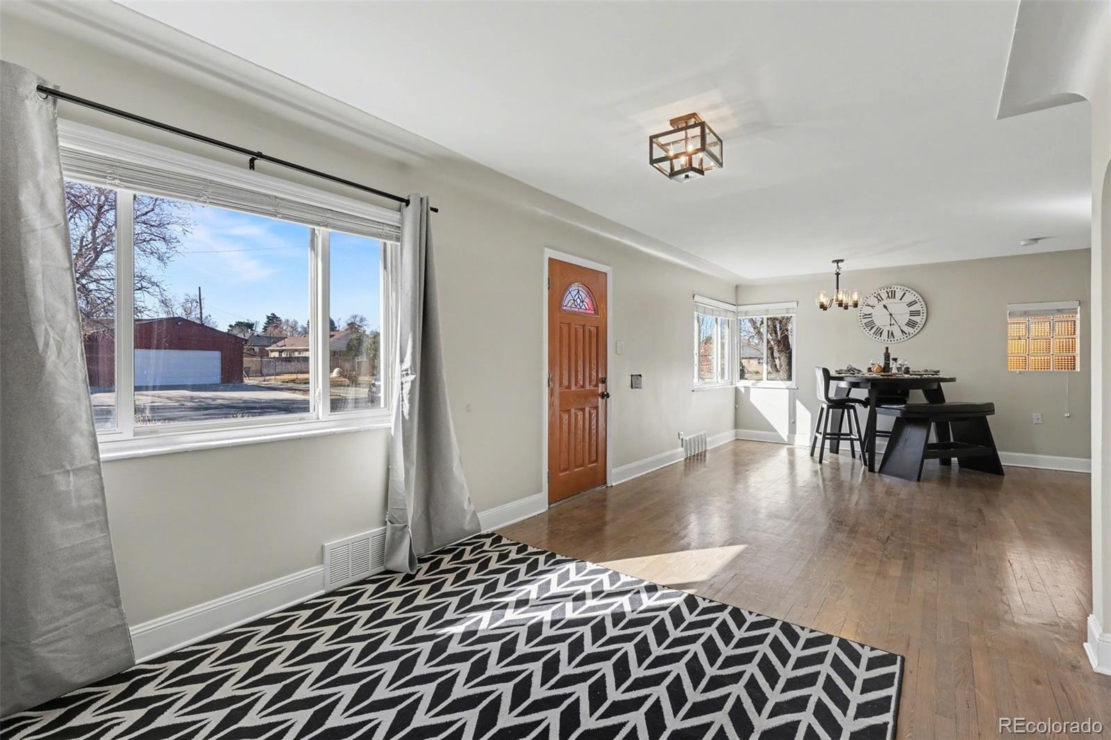 MLS Image #4 for 3315 e 31st avenue,denver, Colorado