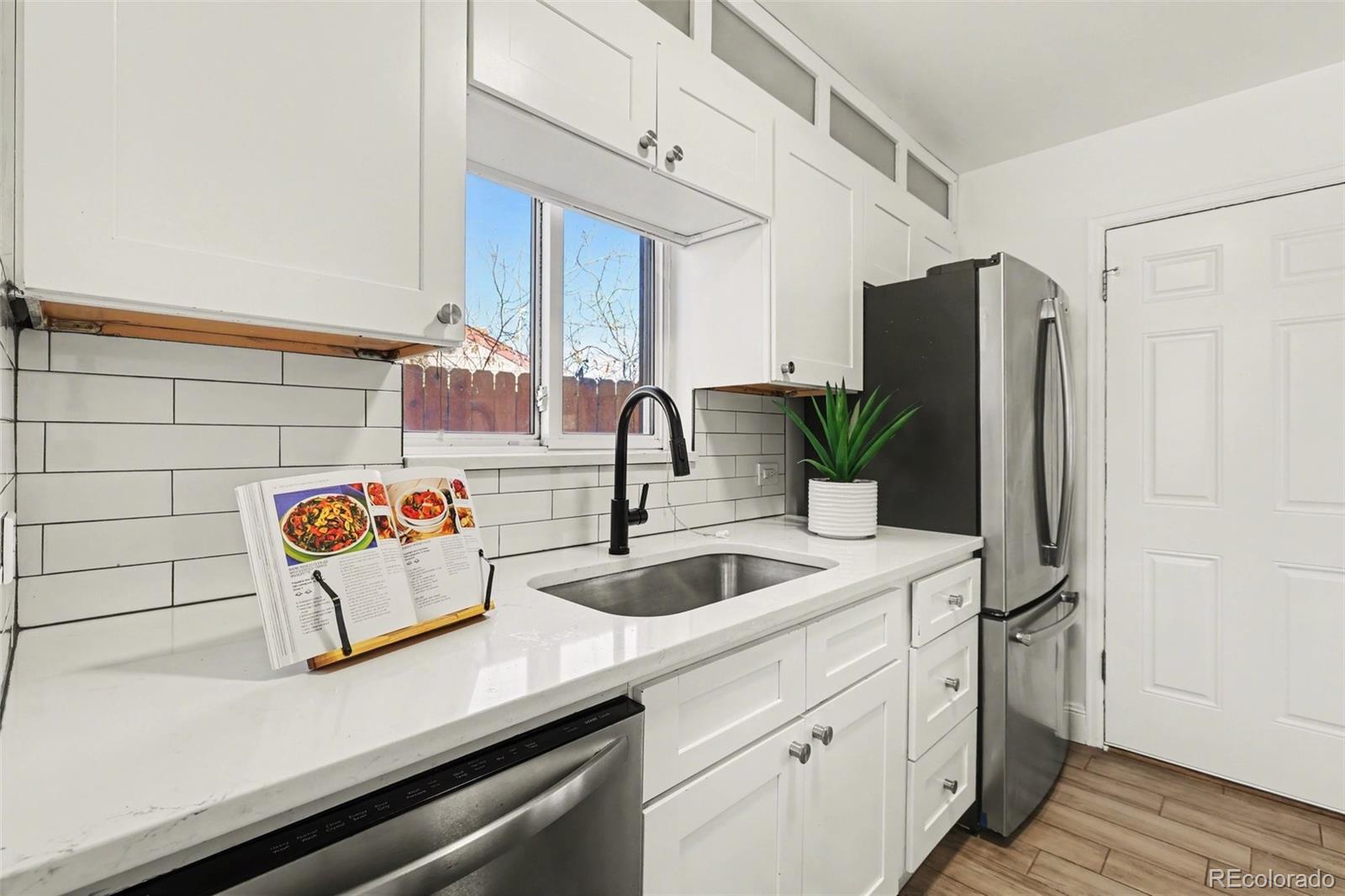 MLS Image #8 for 3315 e 31st avenue,denver, Colorado