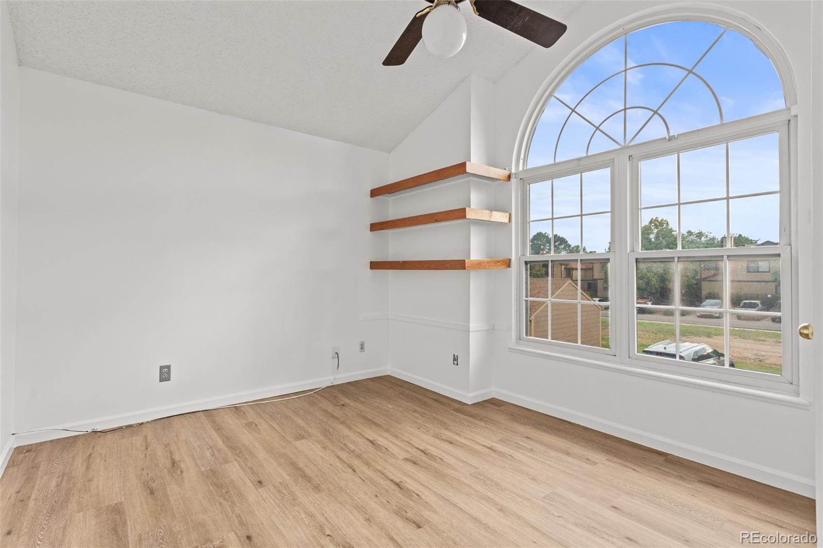 MLS Image #11 for 1720 s quintero way,aurora, Colorado