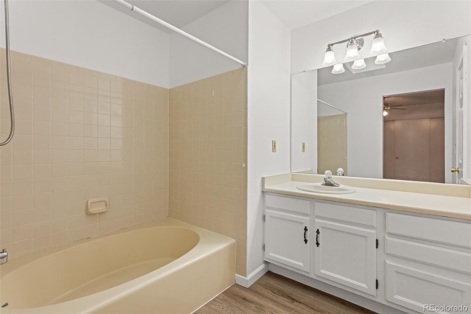 MLS Image #13 for 1720 s quintero way,aurora, Colorado