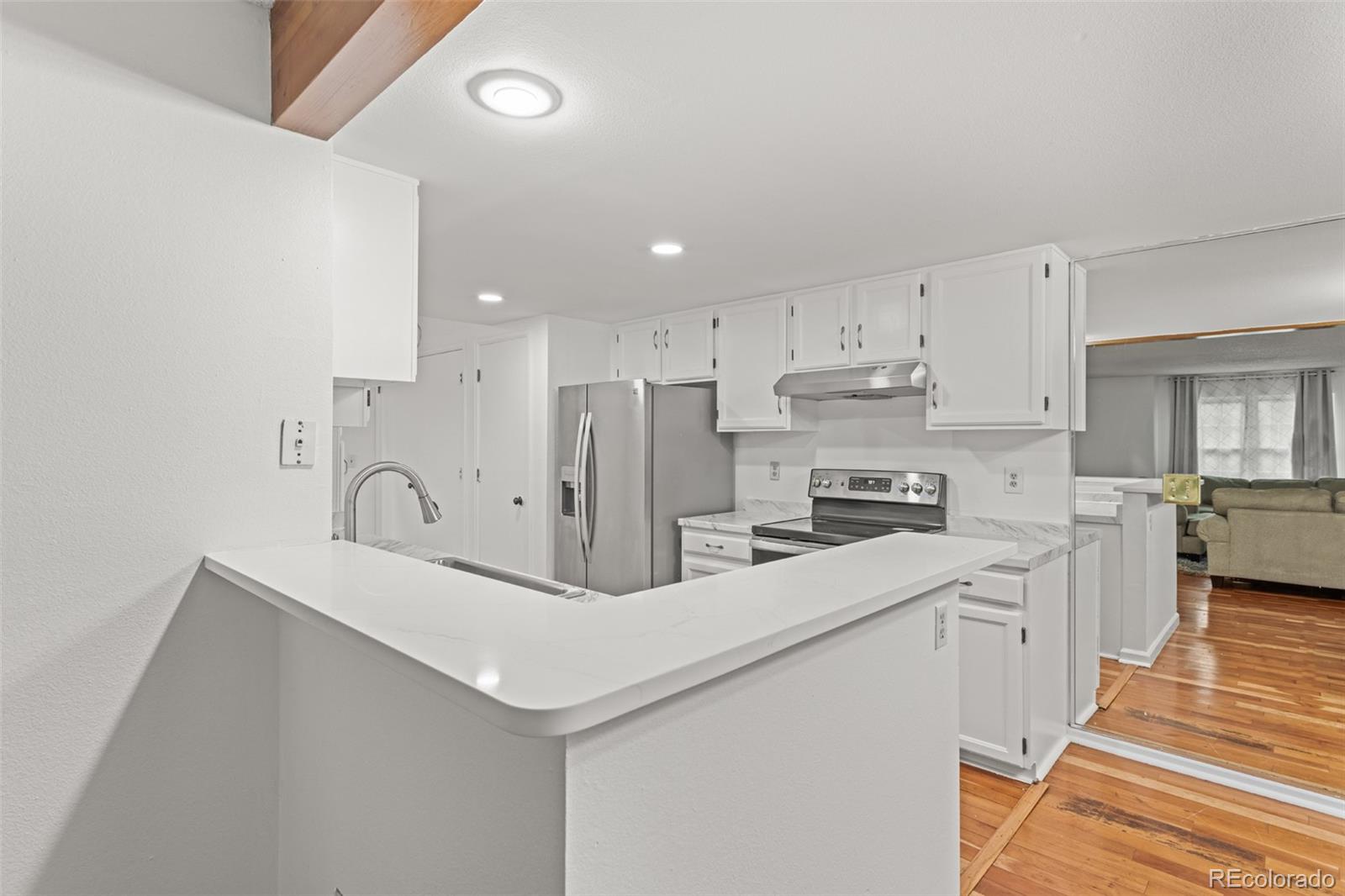 MLS Image #6 for 1720 s quintero way,aurora, Colorado