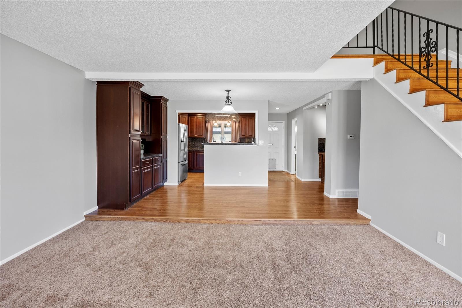 MLS Image #10 for 2625 s peoria street,aurora, Colorado