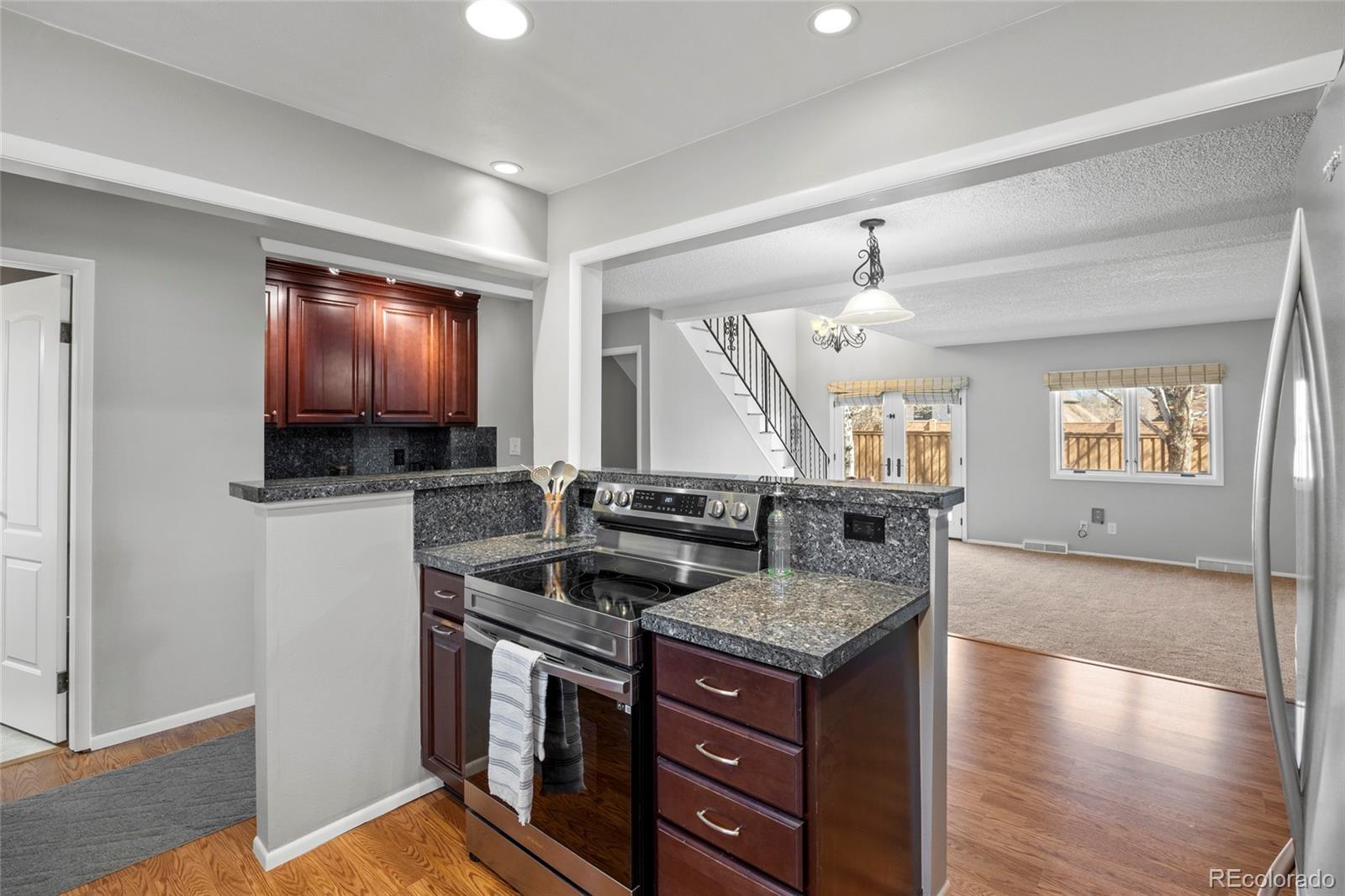 MLS Image #3 for 2625 s peoria street,aurora, Colorado