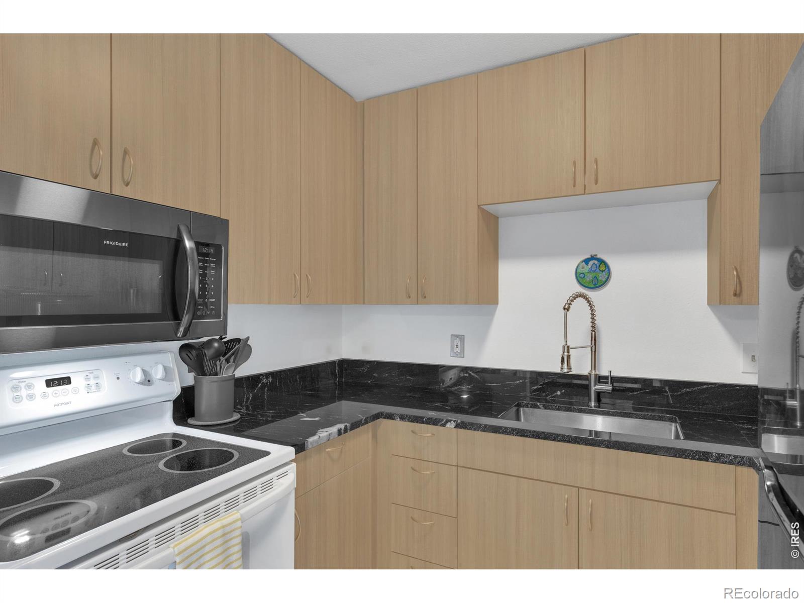 MLS Image #8 for 1024 e swallow road,fort collins, Colorado