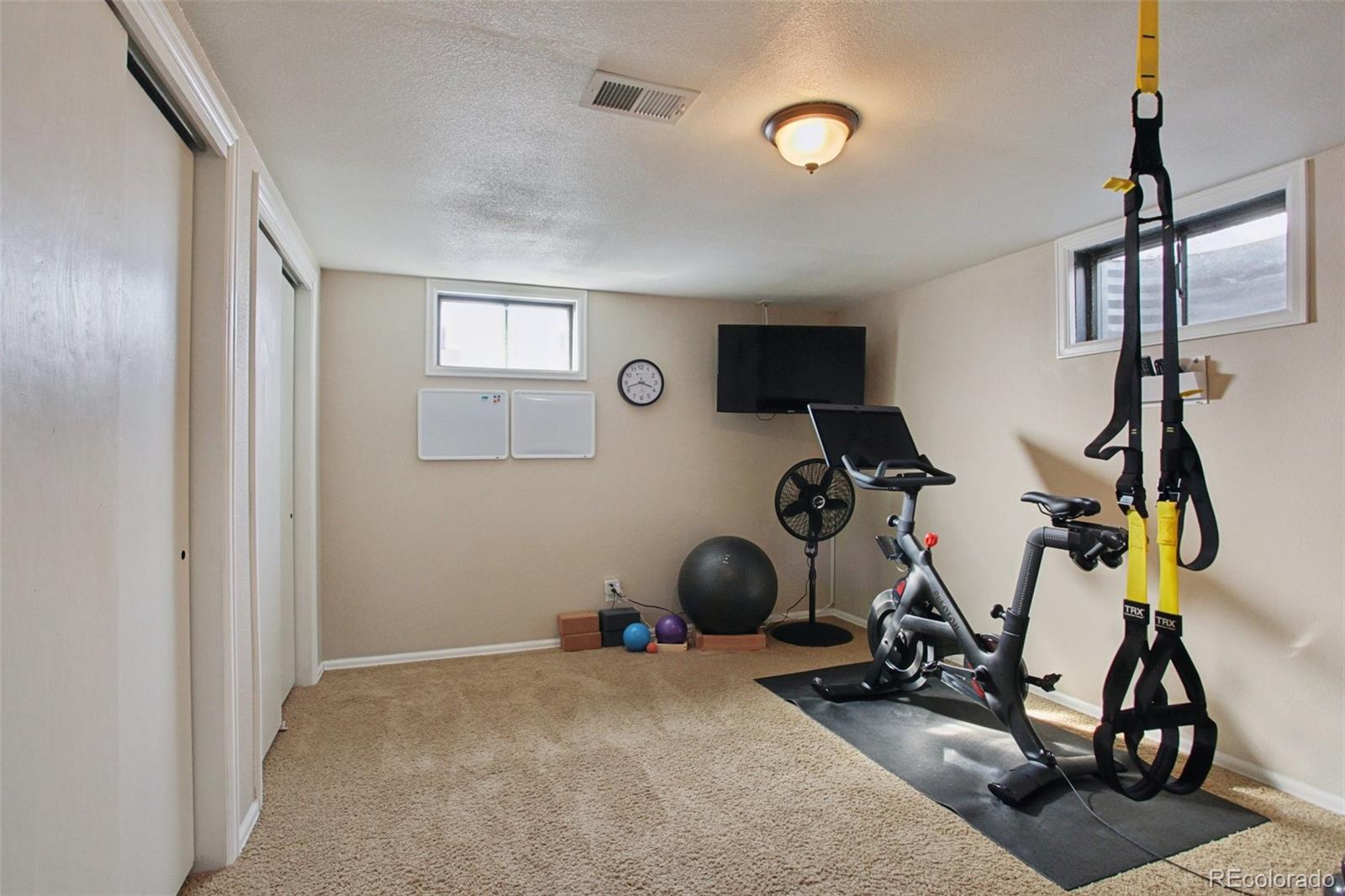 MLS Image #24 for 6266 s valleyview street,littleton, Colorado