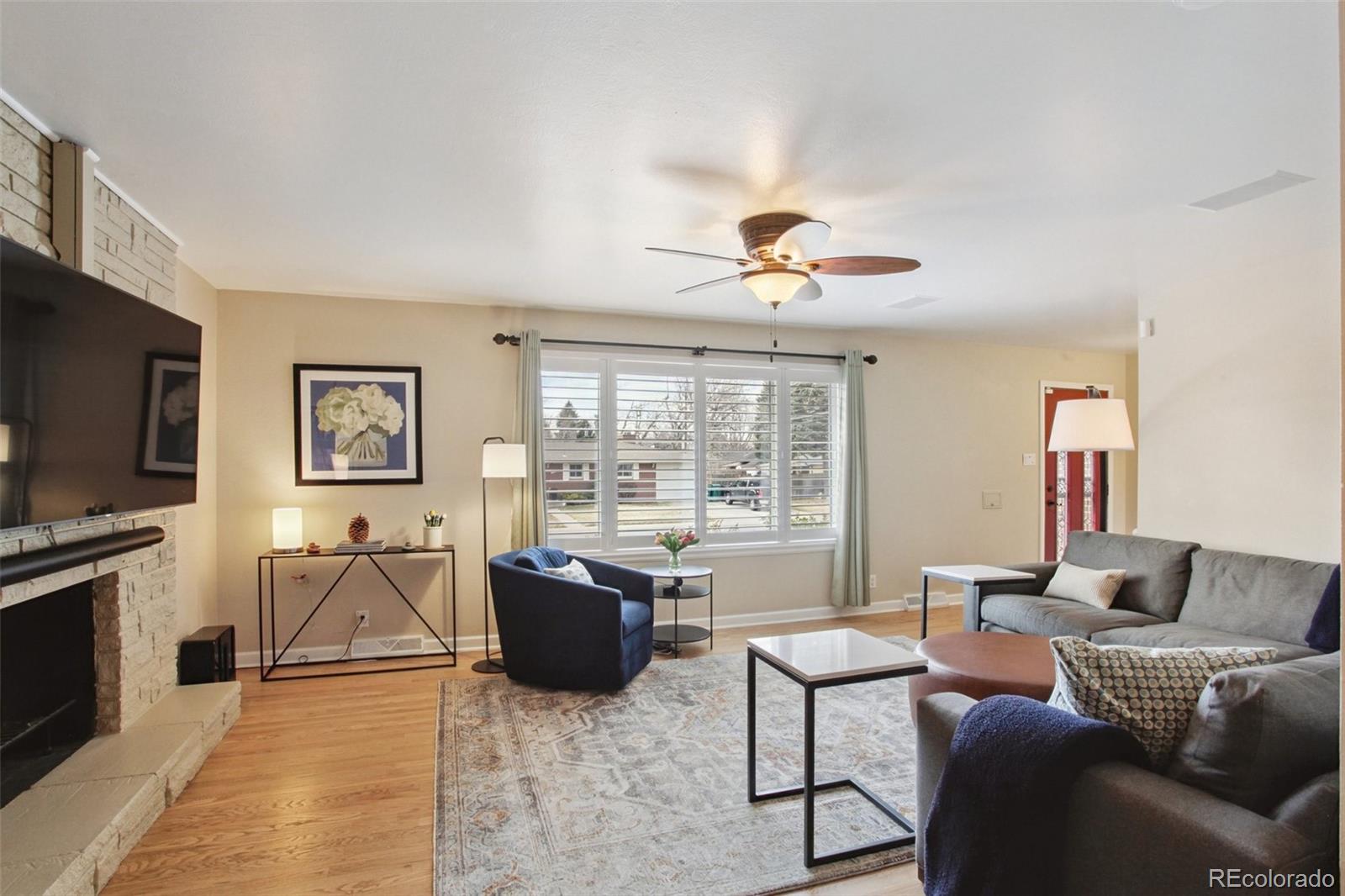 MLS Image #3 for 6266 s valleyview street,littleton, Colorado