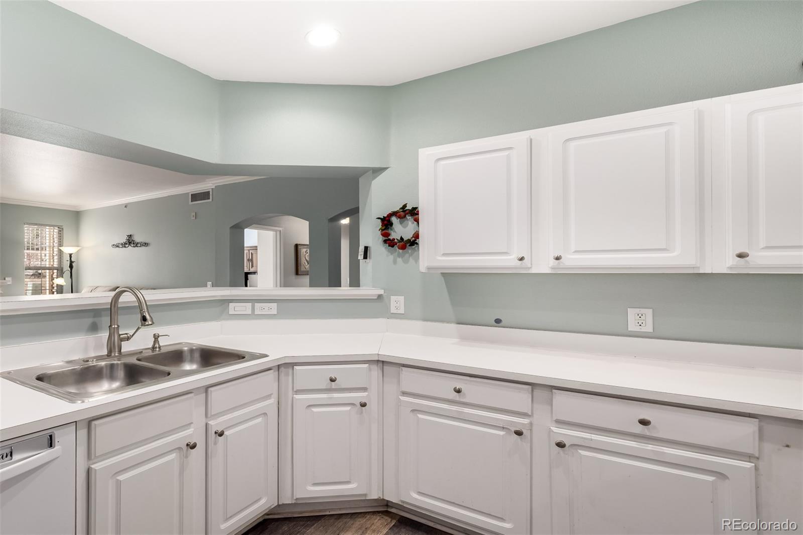 MLS Image #11 for 7448 s quail circle,littleton, Colorado