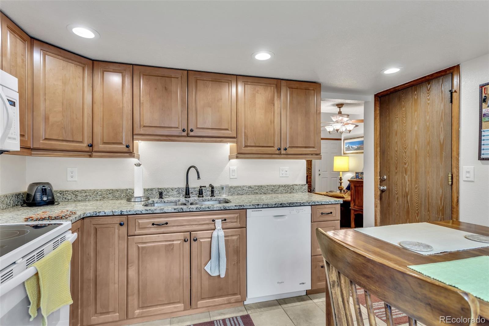 MLS Image #7 for 5354 w canyon trail,littleton, Colorado