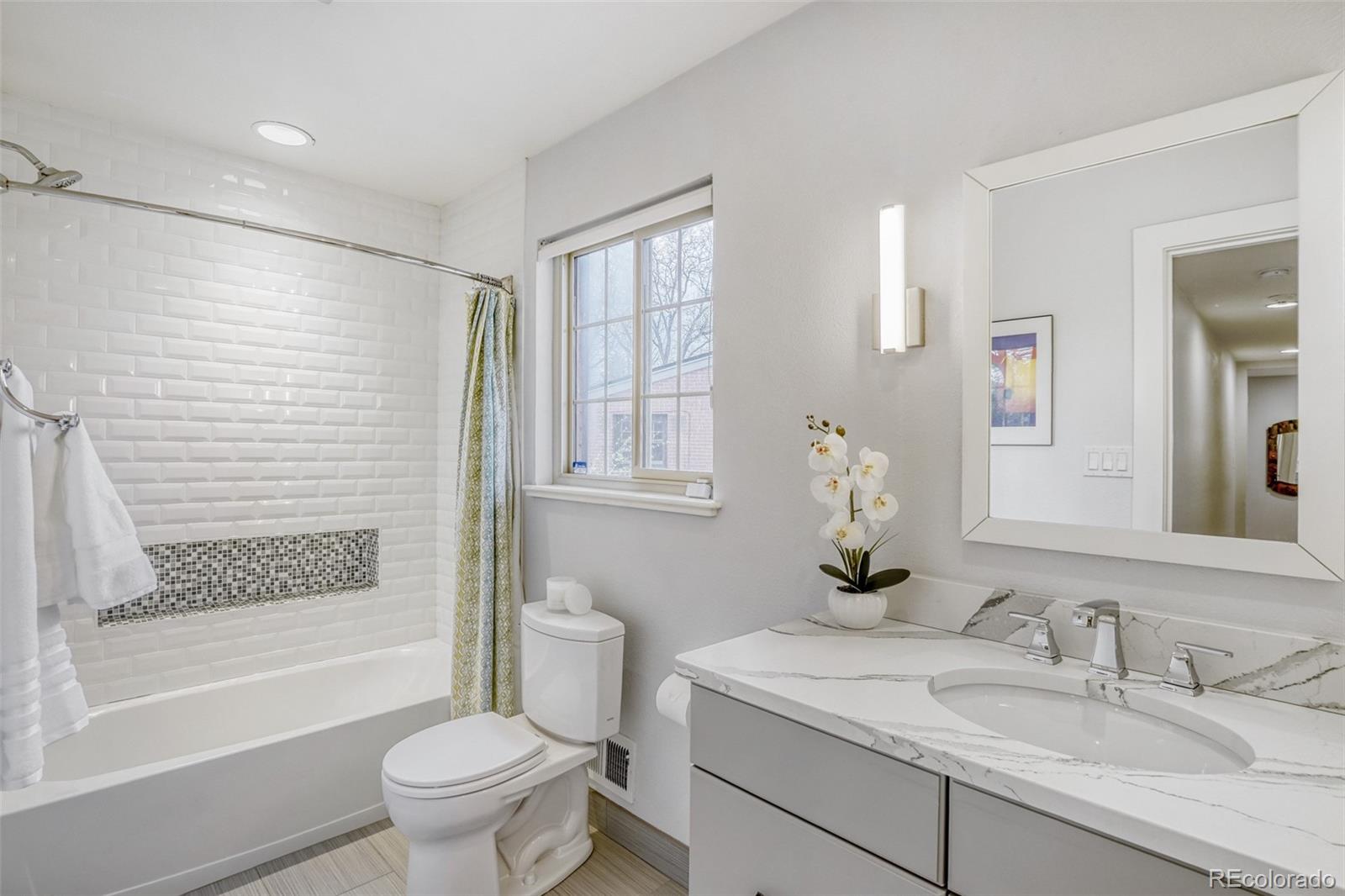 MLS Image #30 for 2600 e eldorado place,denver, Colorado