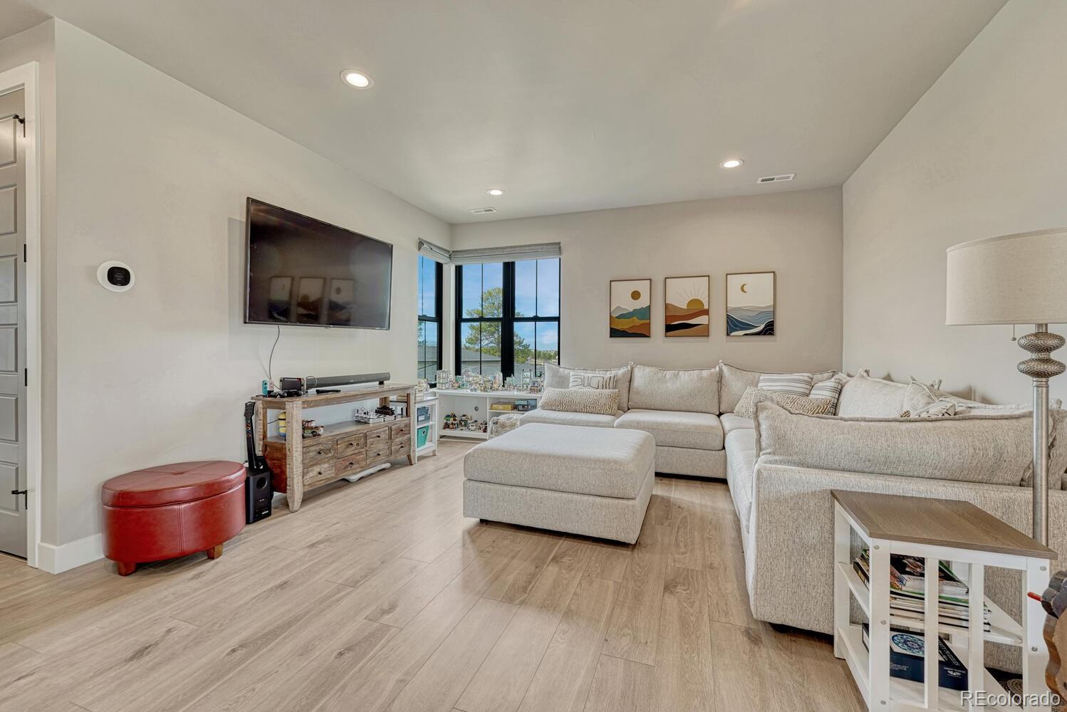 MLS Image #19 for 7961 s langdale way,aurora, Colorado