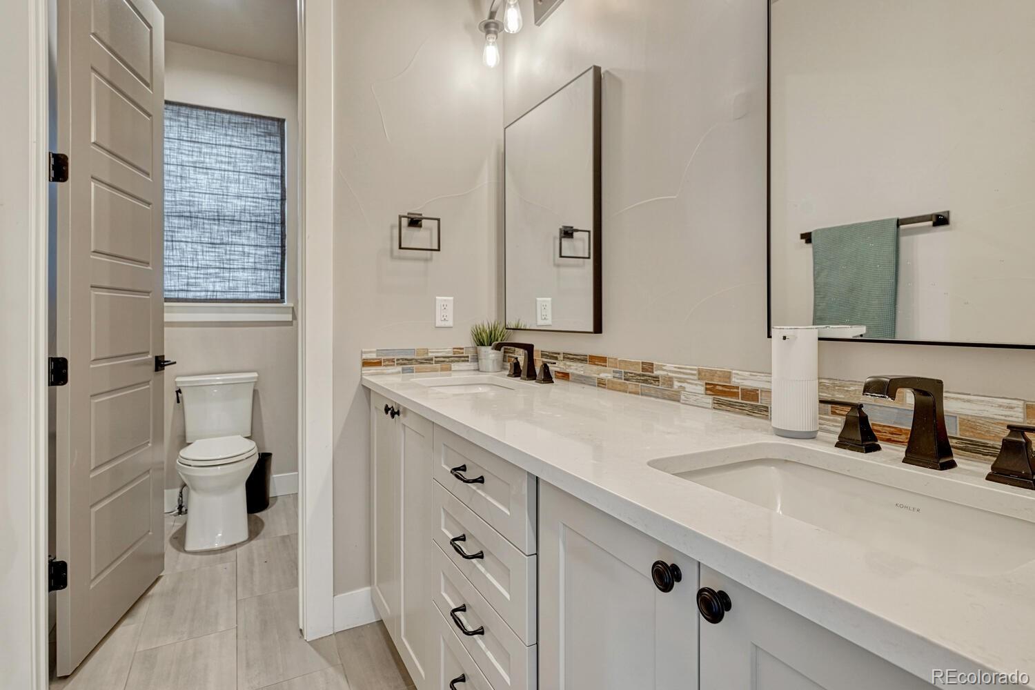 MLS Image #24 for 7961 s langdale way,aurora, Colorado