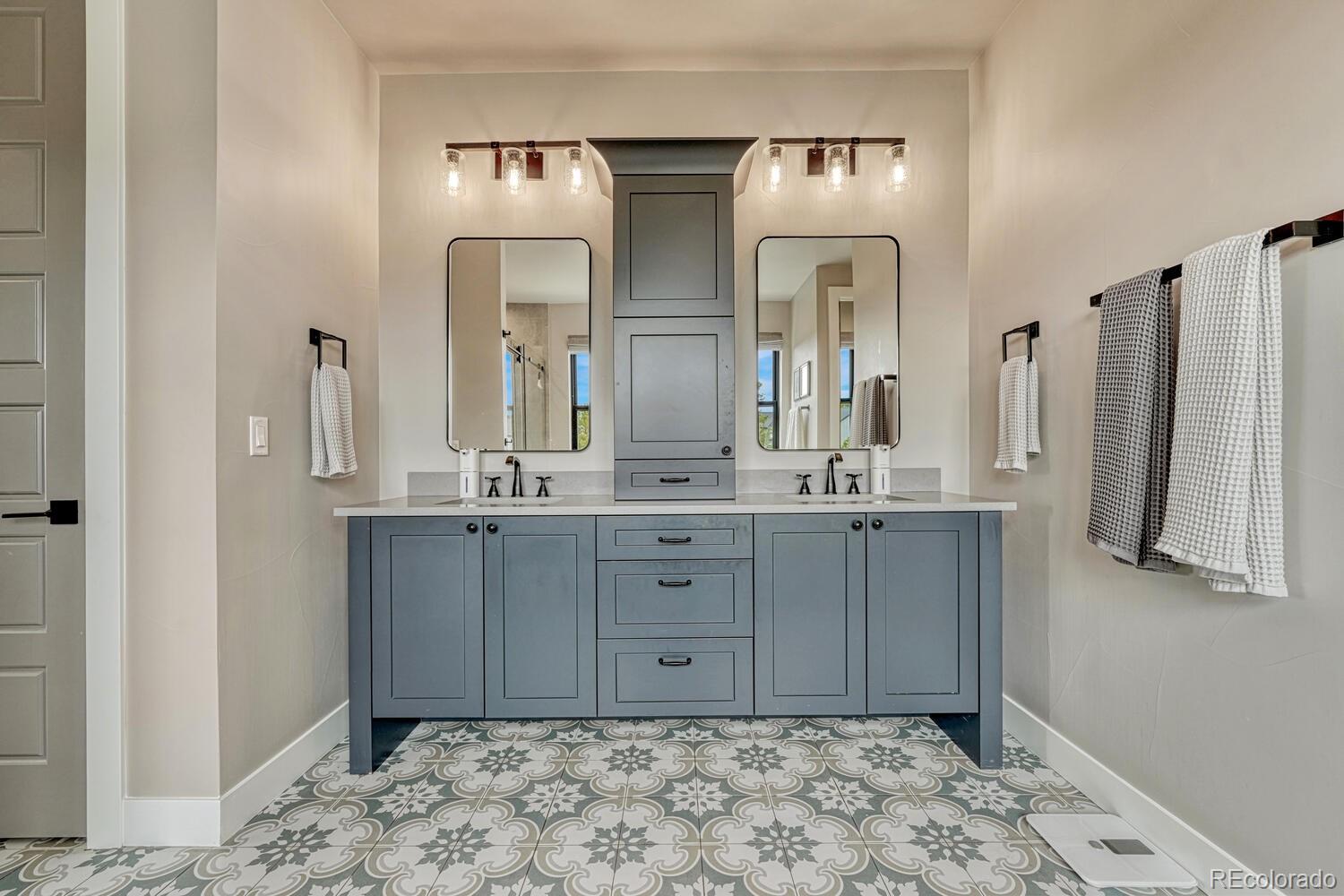 MLS Image #28 for 7961 s langdale way,aurora, Colorado