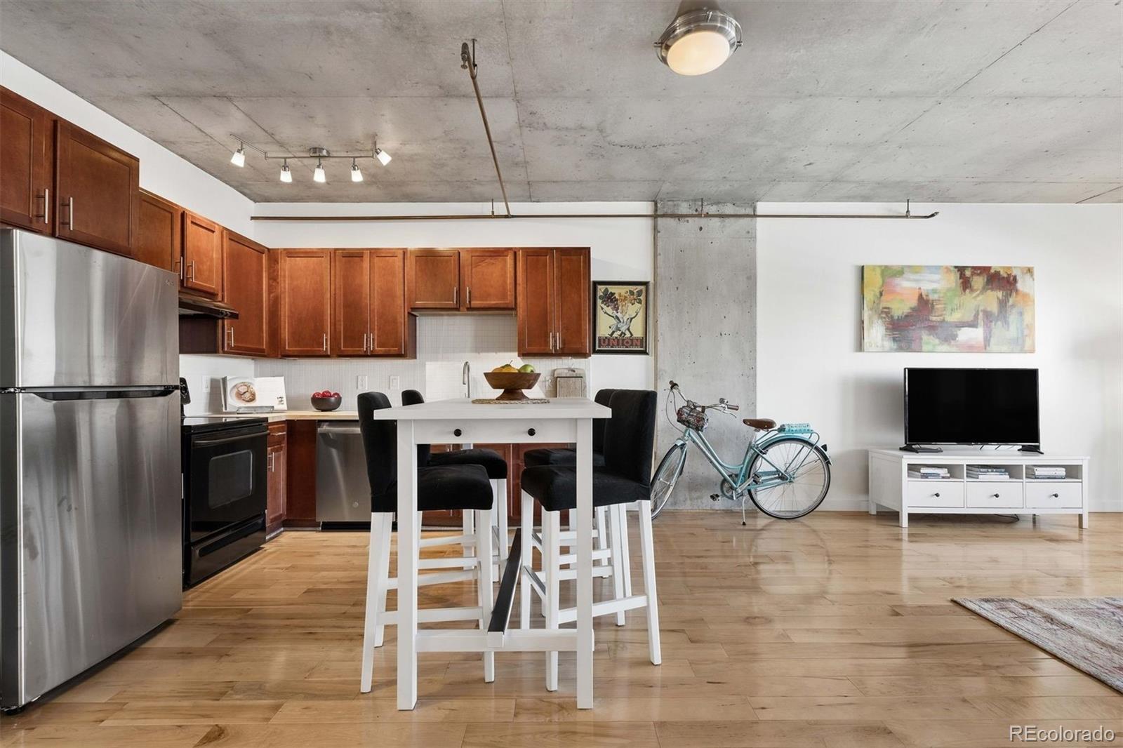 MLS Image #15 for 1475  delgany street 304,denver, Colorado