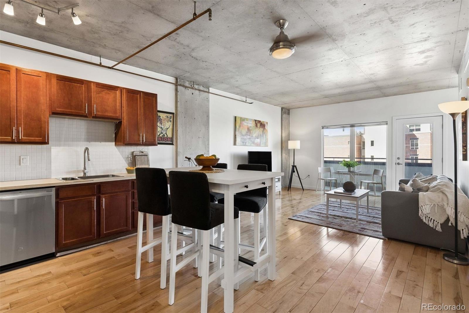 MLS Image #16 for 1475  delgany street 304,denver, Colorado