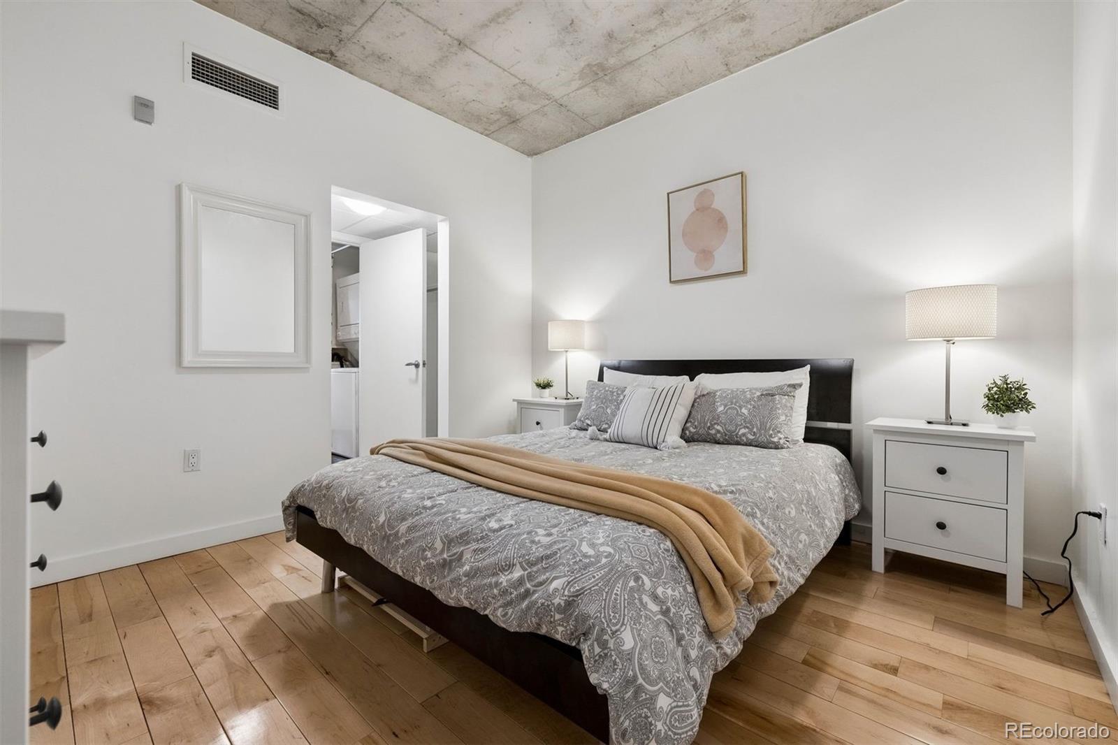 MLS Image #18 for 1475  delgany street 304,denver, Colorado