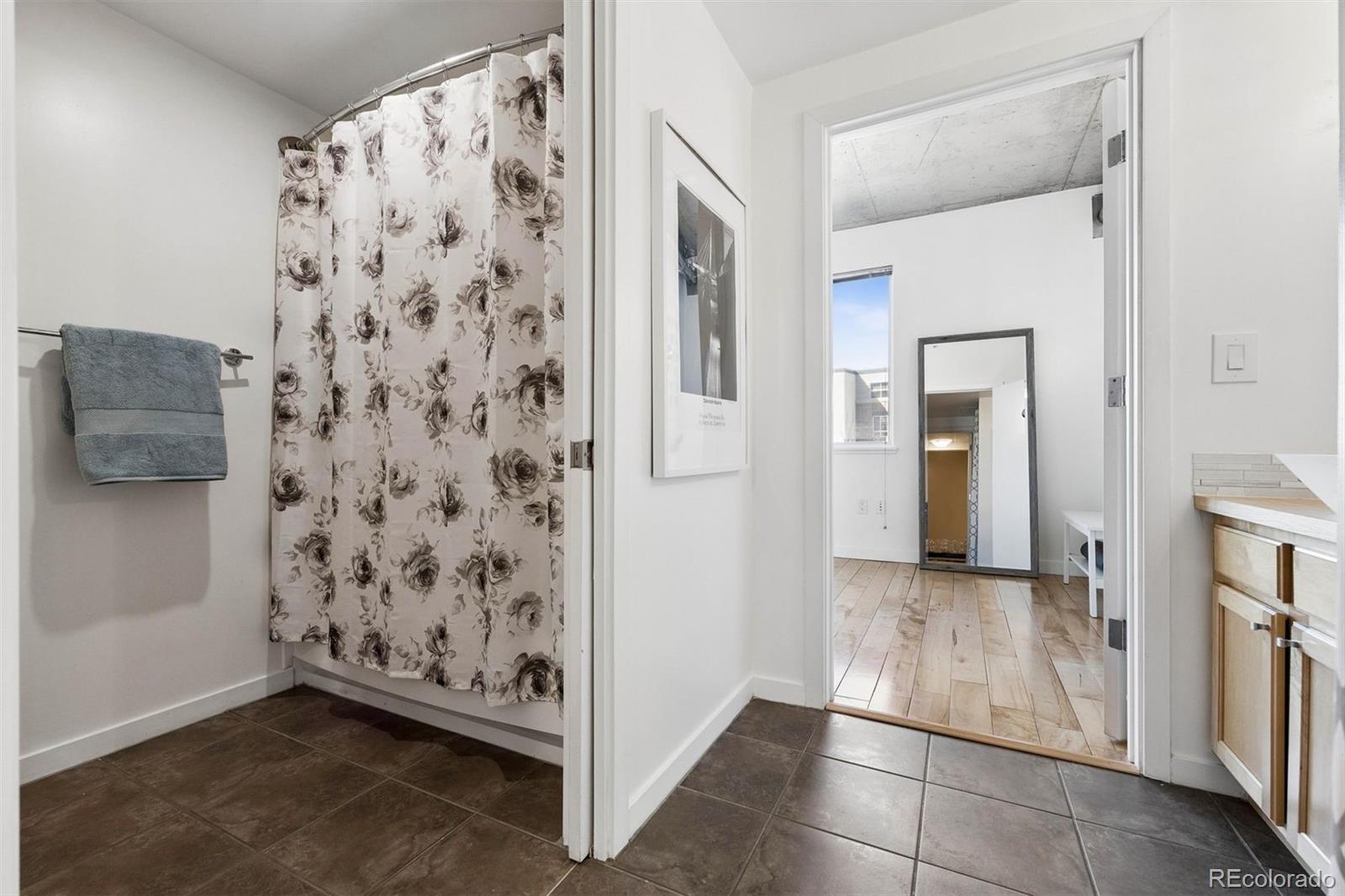 MLS Image #23 for 1475  delgany street 304,denver, Colorado