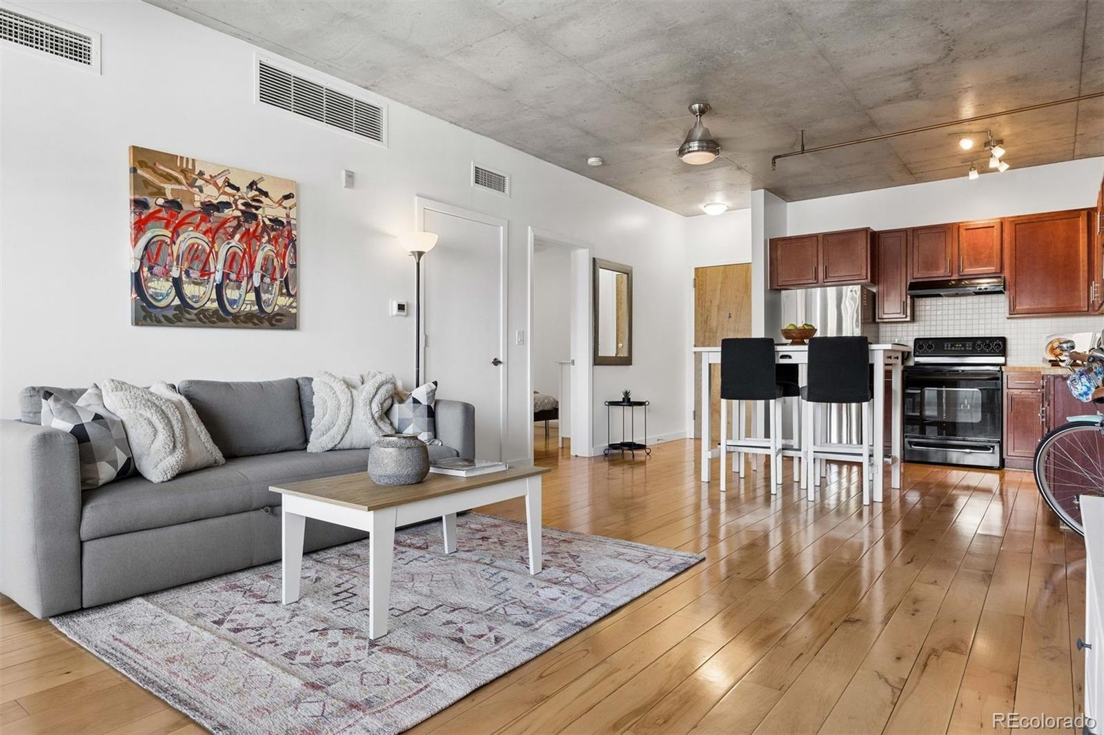 MLS Image #9 for 1475  delgany street 304,denver, Colorado