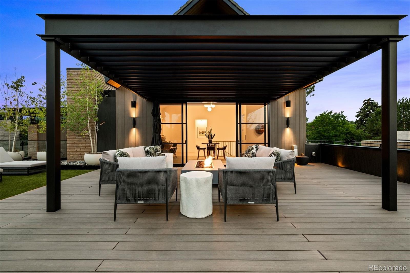 MLS Image #10 for 2630 e cedar avenue,denver, Colorado