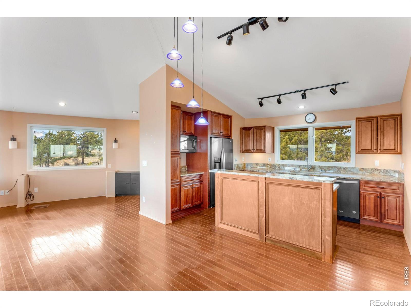MLS Image #7 for 3001  eagle ridge road,longmont, Colorado