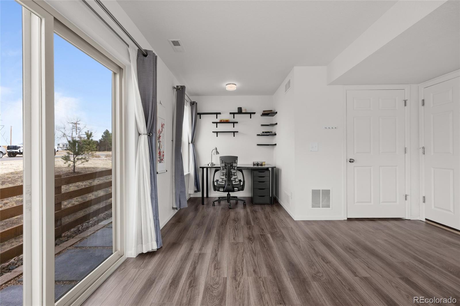 MLS Image #6 for 10250  xanadu street,commerce city, Colorado
