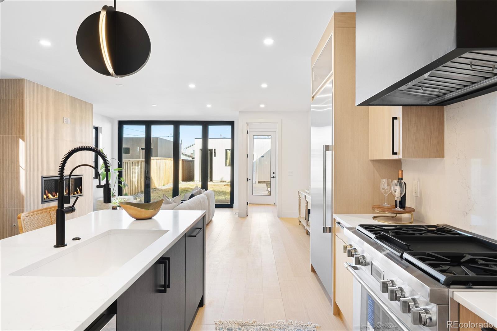 MLS Image #14 for 1825 w 35th avenue,denver, Colorado