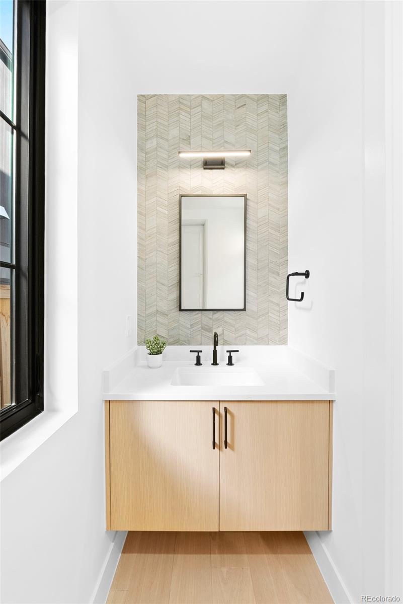 MLS Image #16 for 1825 w 35th avenue,denver, Colorado