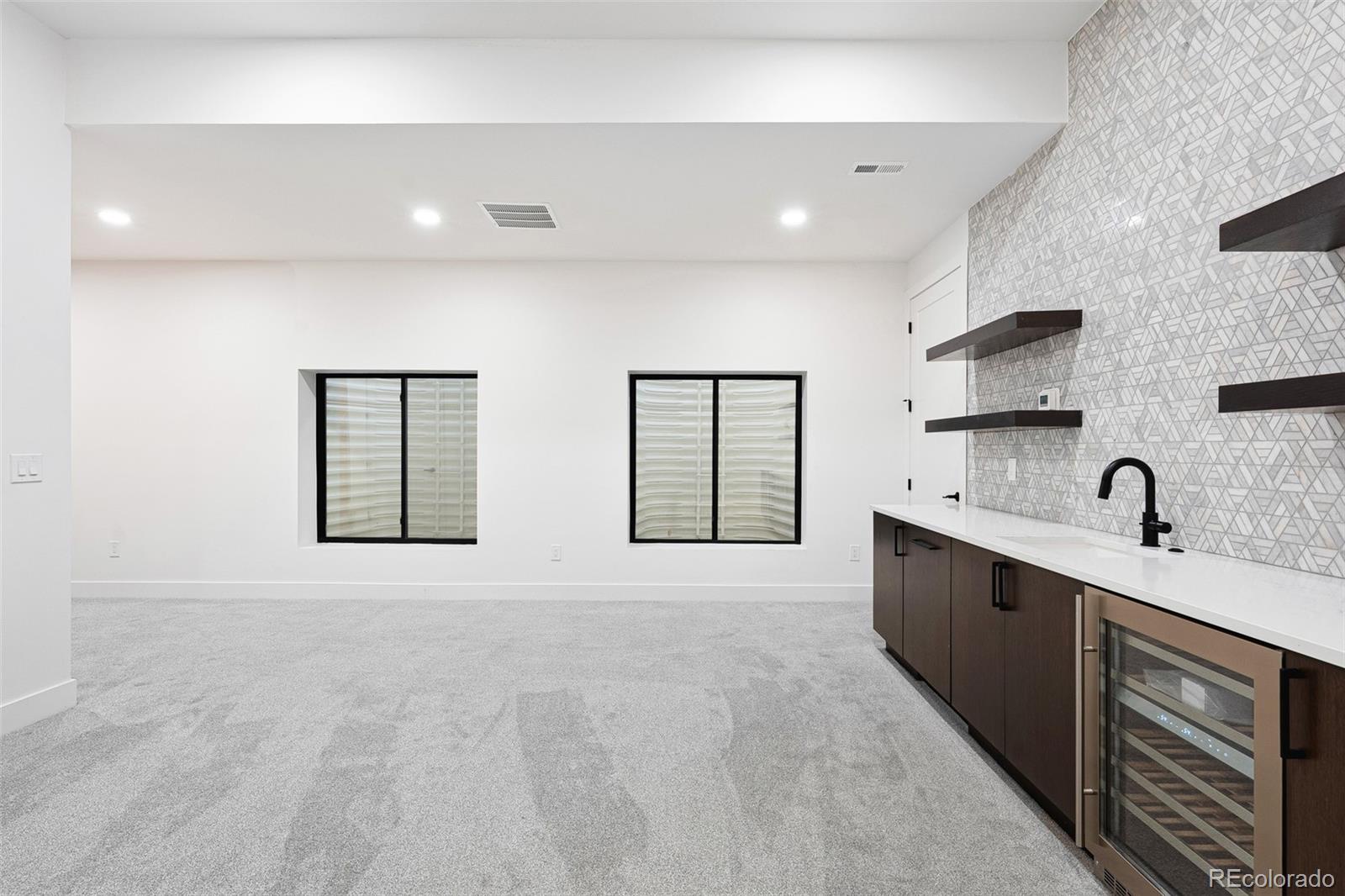 MLS Image #27 for 1825 w 35th avenue,denver, Colorado