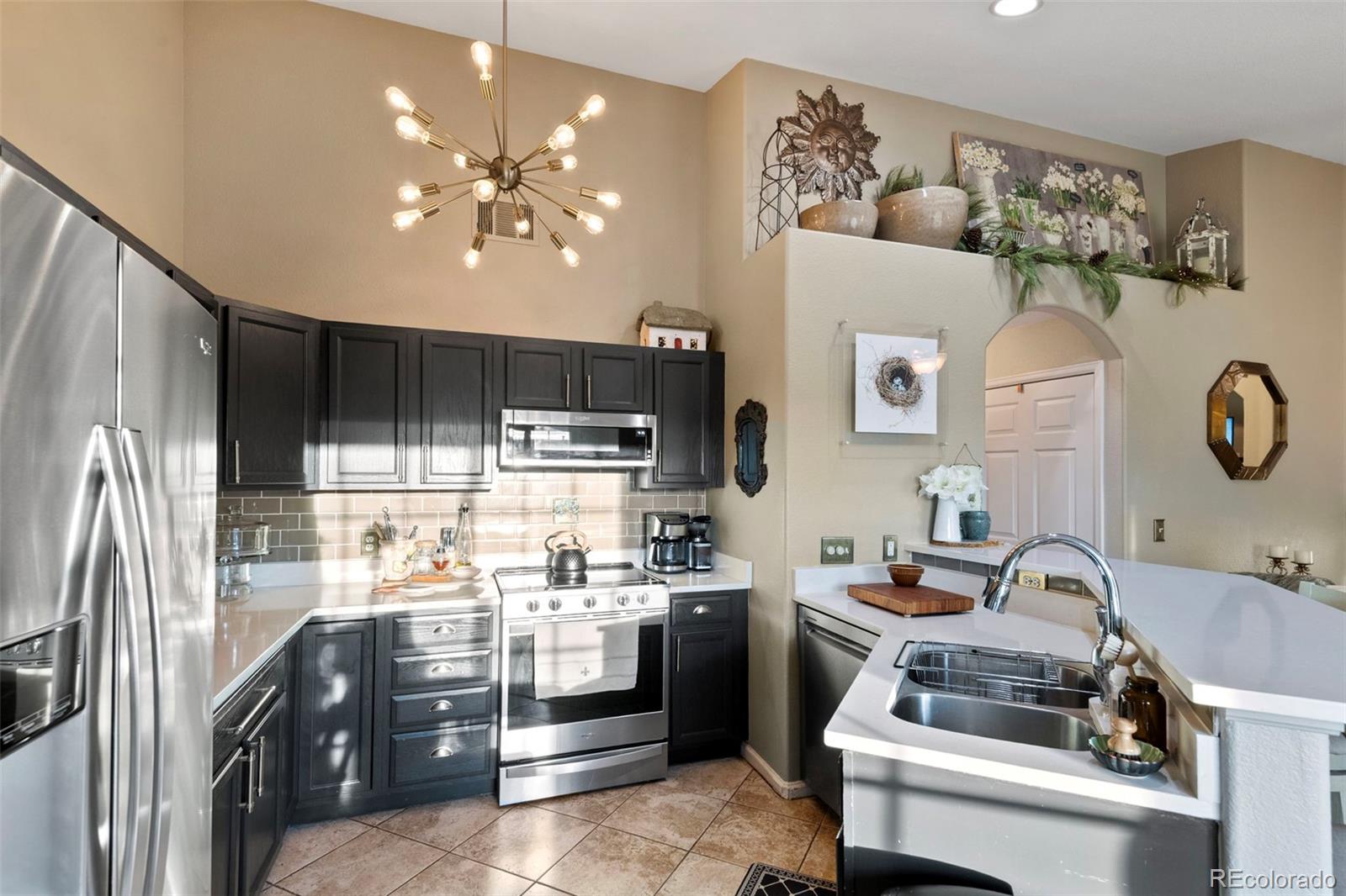 MLS Image #9 for 675  canyon drive,castle rock, Colorado