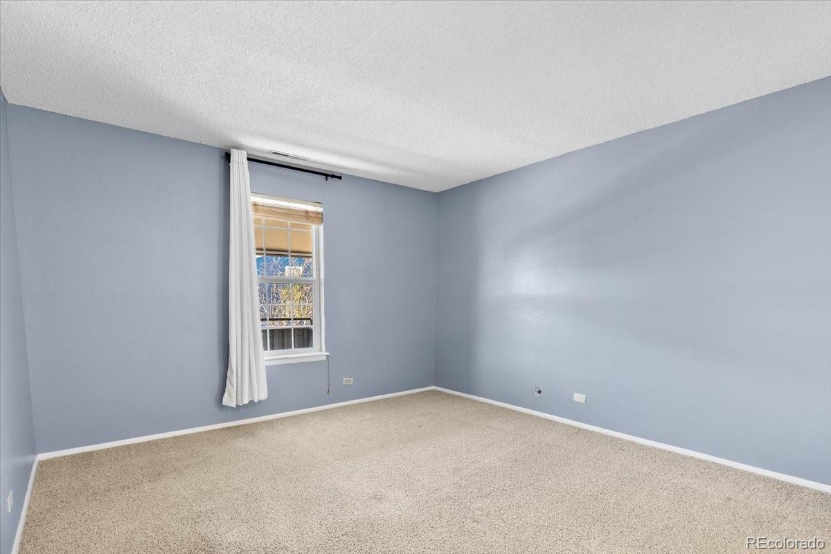 MLS Image #12 for 2301 e fremont avenue,centennial, Colorado