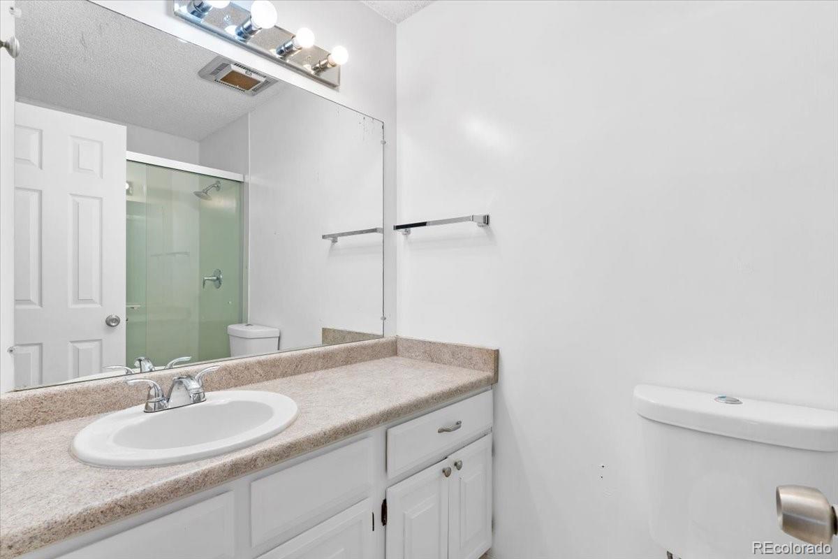 MLS Image #14 for 2301 e fremont avenue,centennial, Colorado