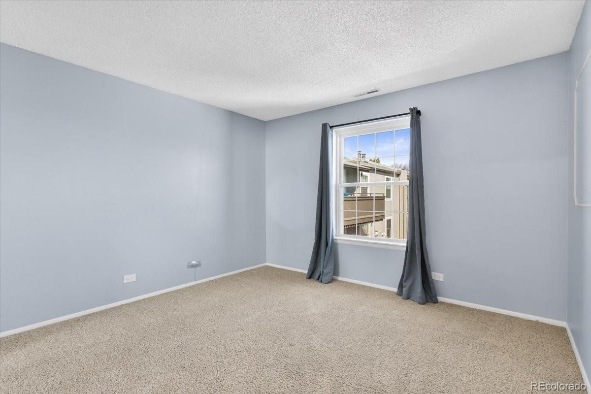 MLS Image #15 for 2301 e fremont avenue,centennial, Colorado