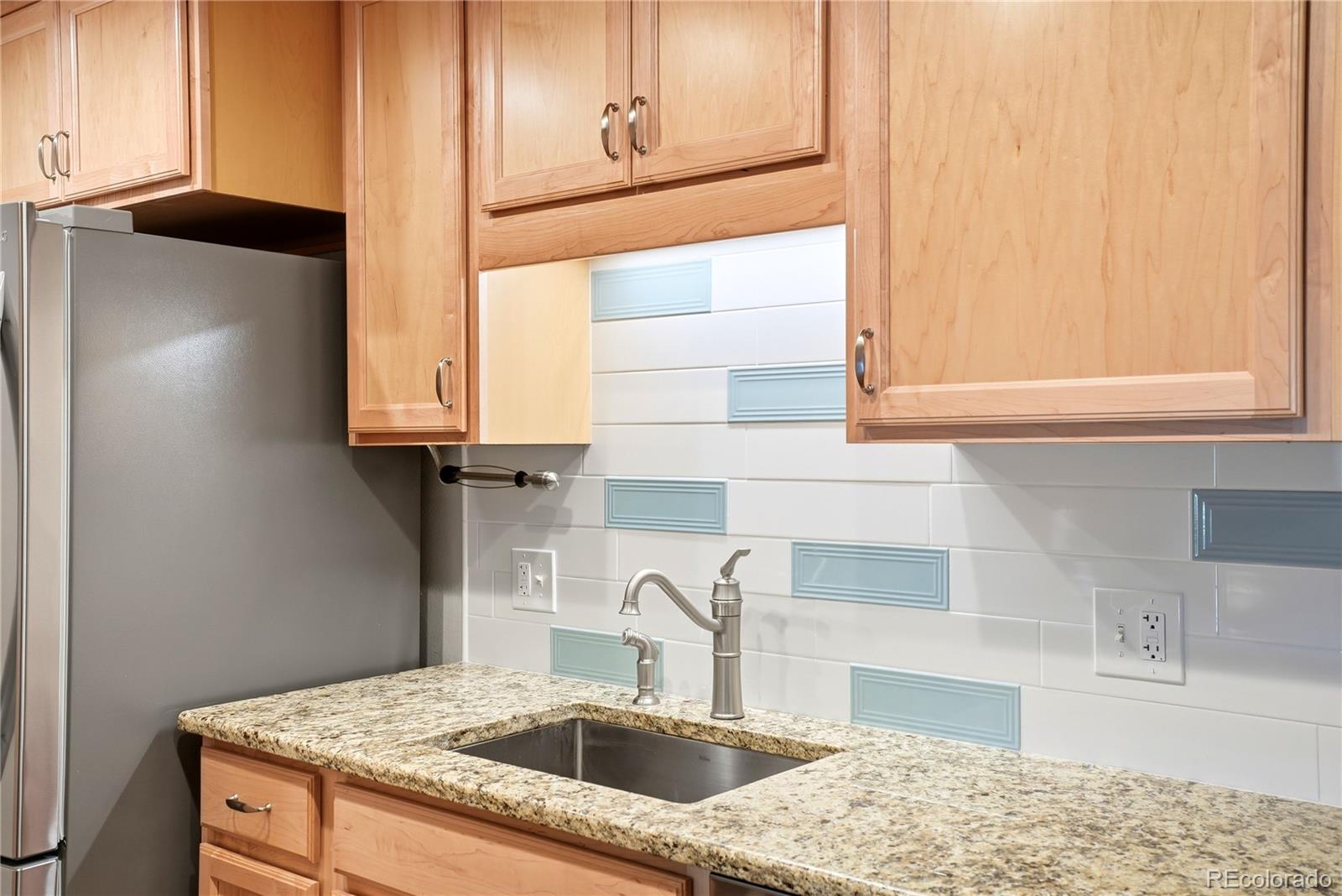MLS Image #11 for 4400 s quebec street,denver, Colorado
