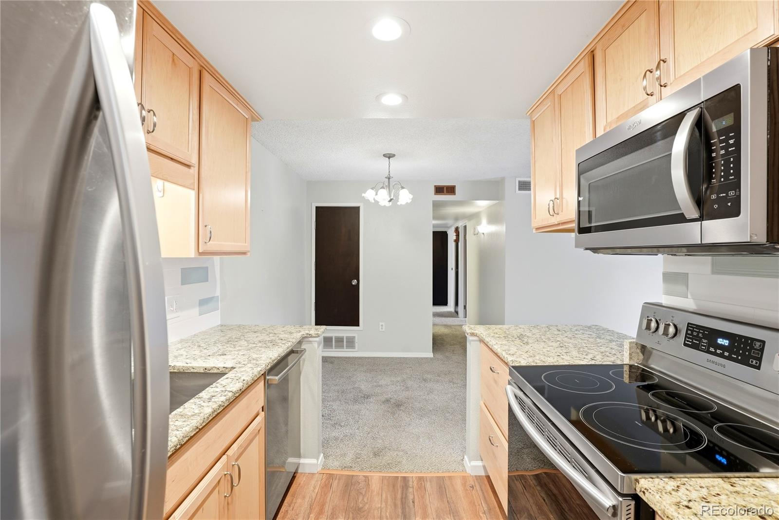 MLS Image #12 for 4400 s quebec street,denver, Colorado