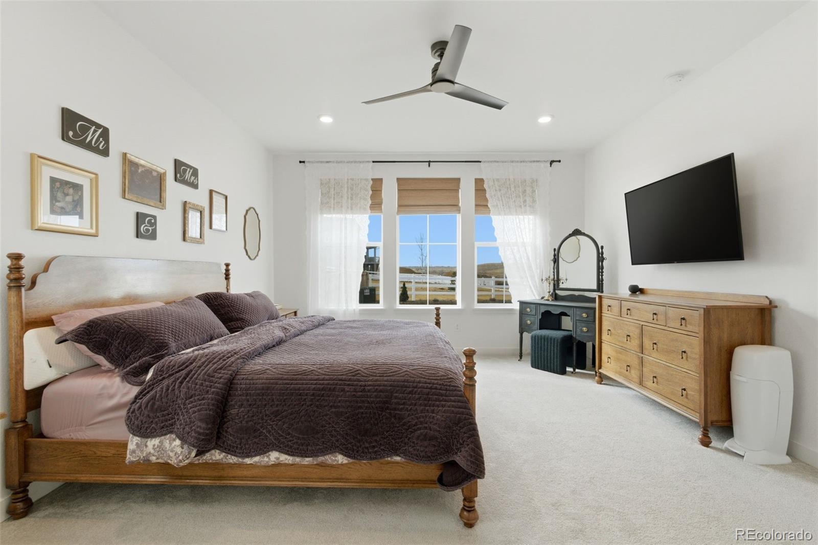 MLS Image #19 for 24412 e evans drive,aurora, Colorado