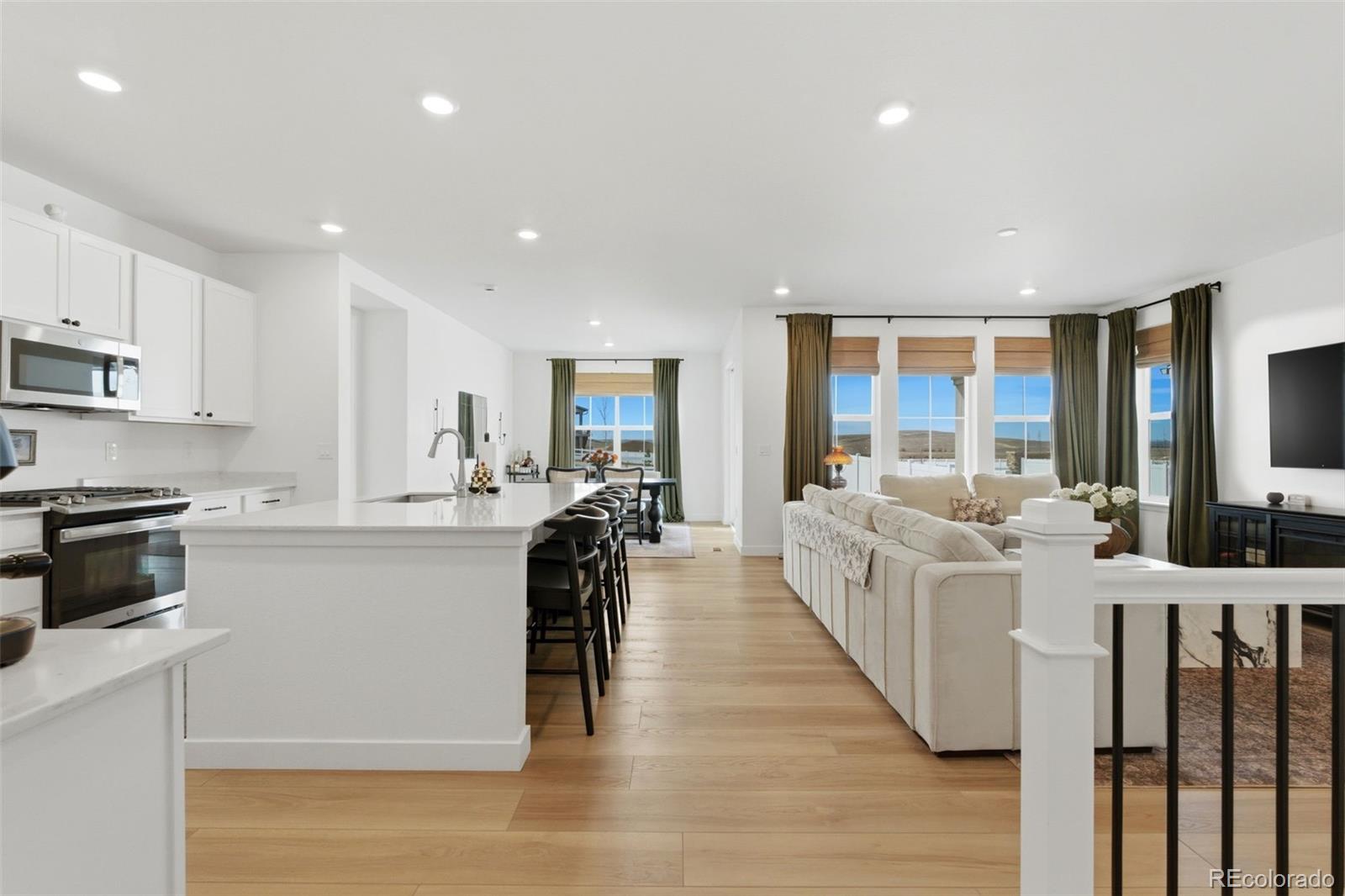 MLS Image #4 for 24412 e evans drive,aurora, Colorado