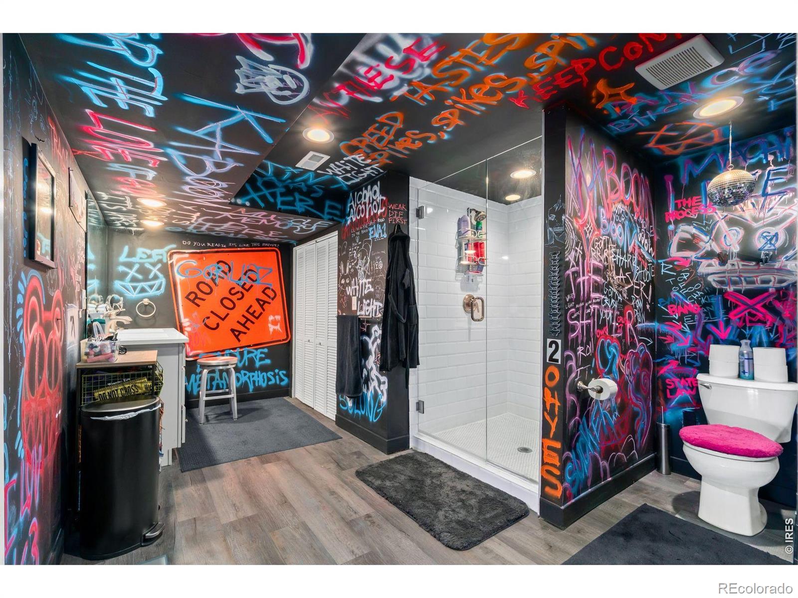MLS Image #26 for 2201  pontiac street,denver, Colorado