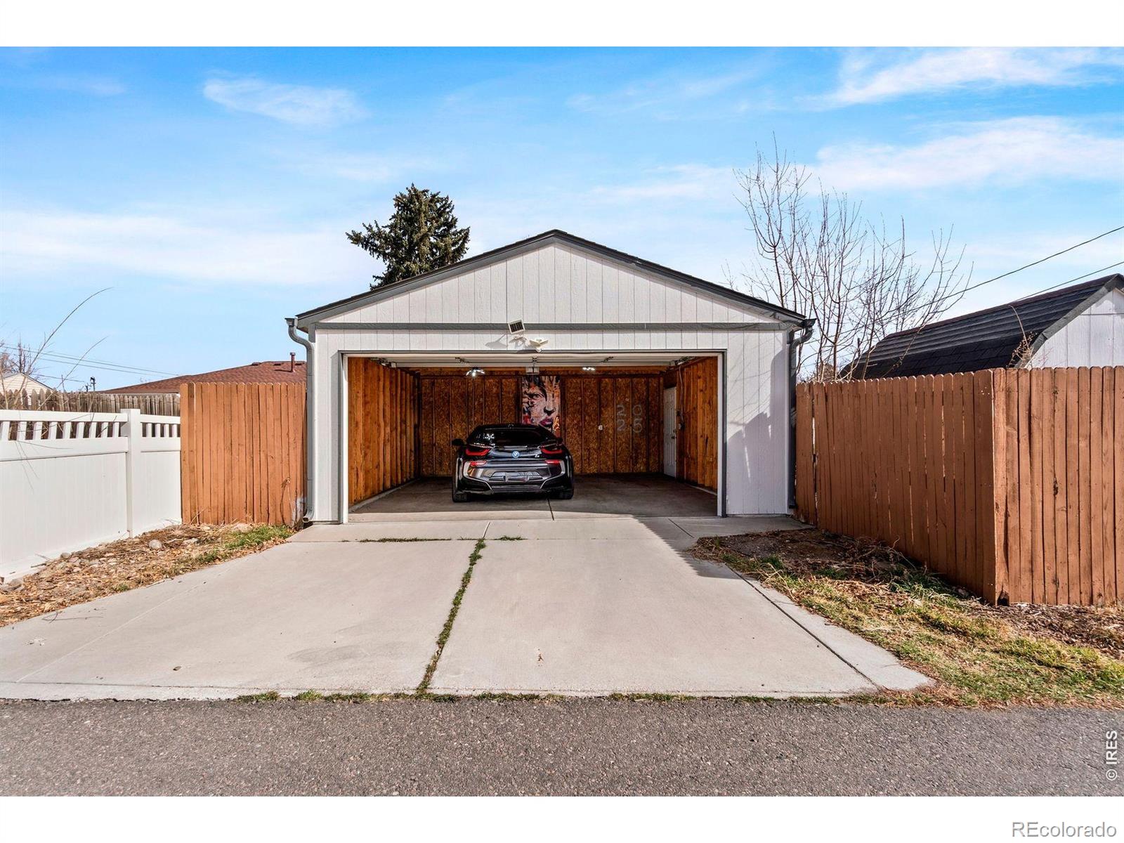 MLS Image #29 for 2201  pontiac street,denver, Colorado