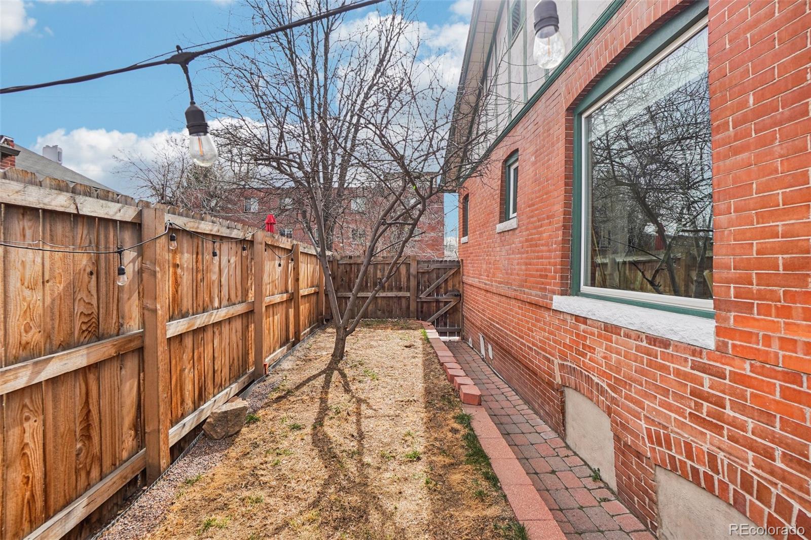MLS Image #13 for 425 e ellsworth avenue ,denver, Colorado