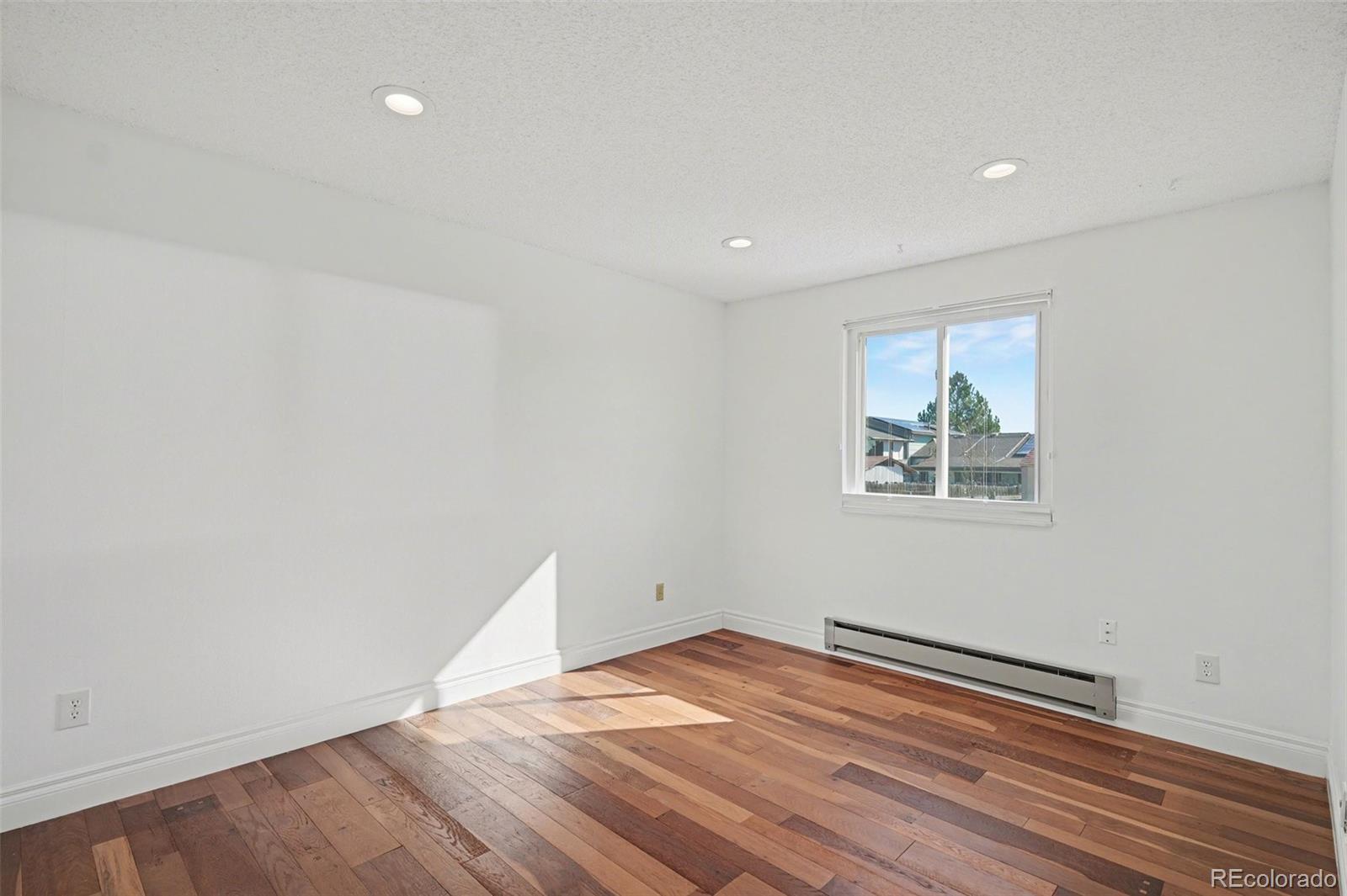 MLS Image #13 for 1354 s zeno street,aurora, Colorado