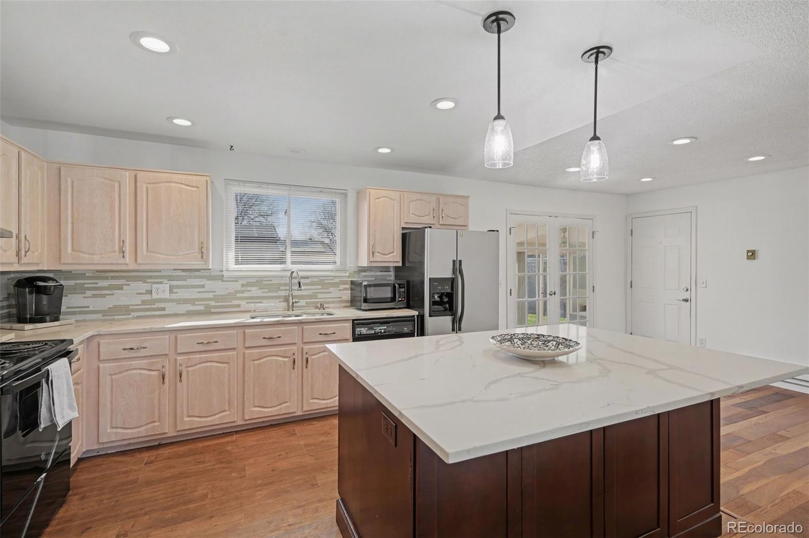 MLS Image #3 for 1354 s zeno street,aurora, Colorado