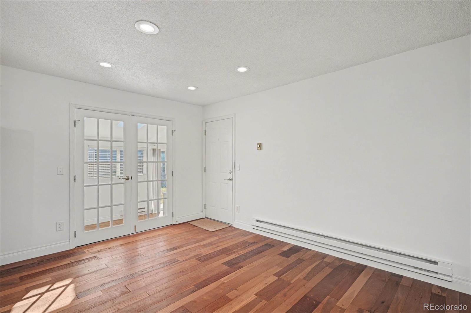 MLS Image #7 for 1354 s zeno street,aurora, Colorado