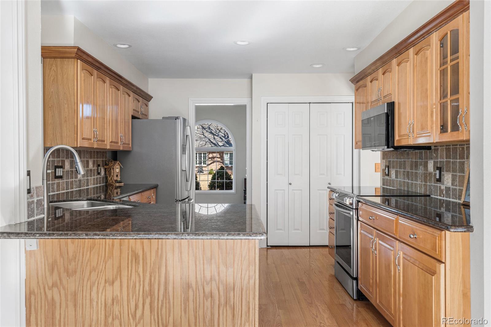 MLS Image #12 for 1657 w 115th circle,westminster, Colorado