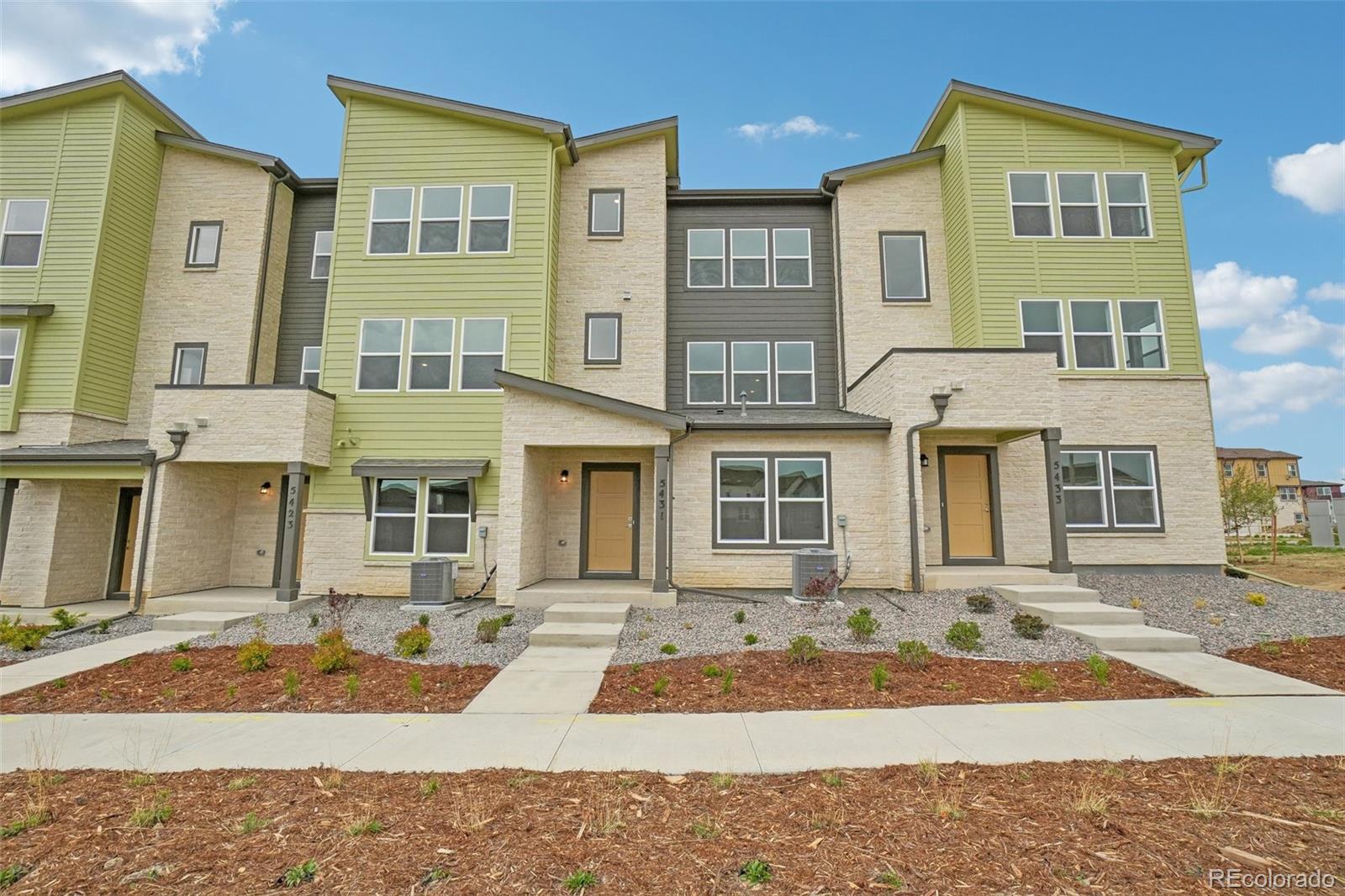 MLS Image #1 for 5431 n eaton park way ,aurora, Colorado
