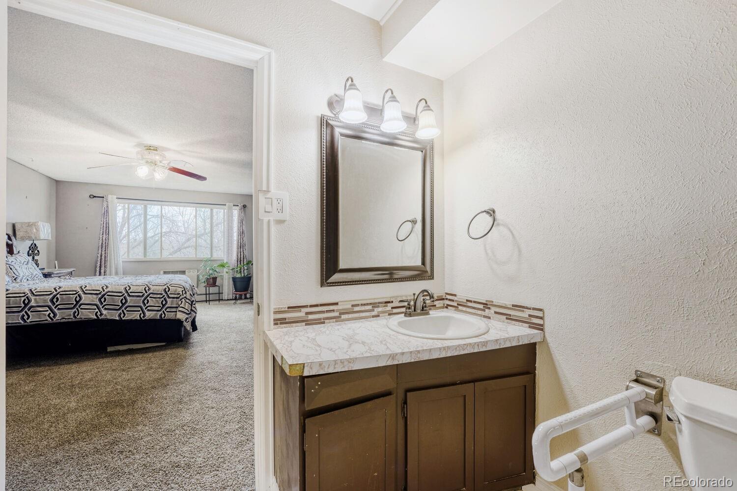 MLS Image #21 for 595 s alton way 10c,denver, Colorado