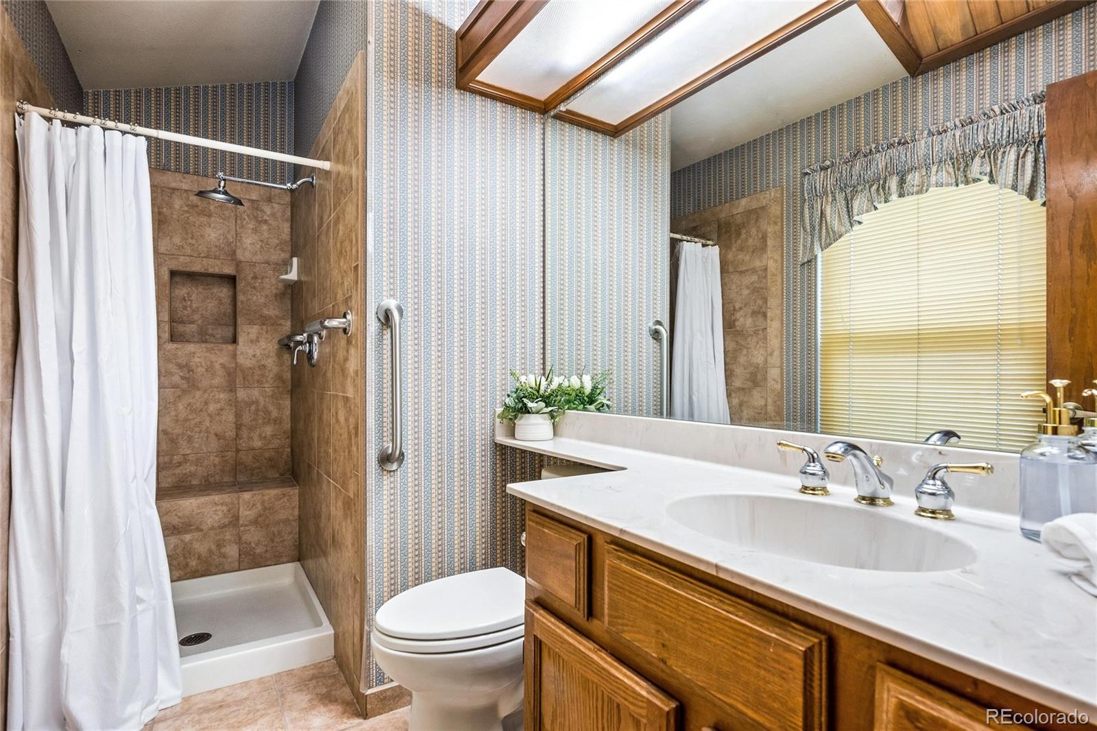 MLS Image #10 for 11707 w prentice drive,littleton, Colorado