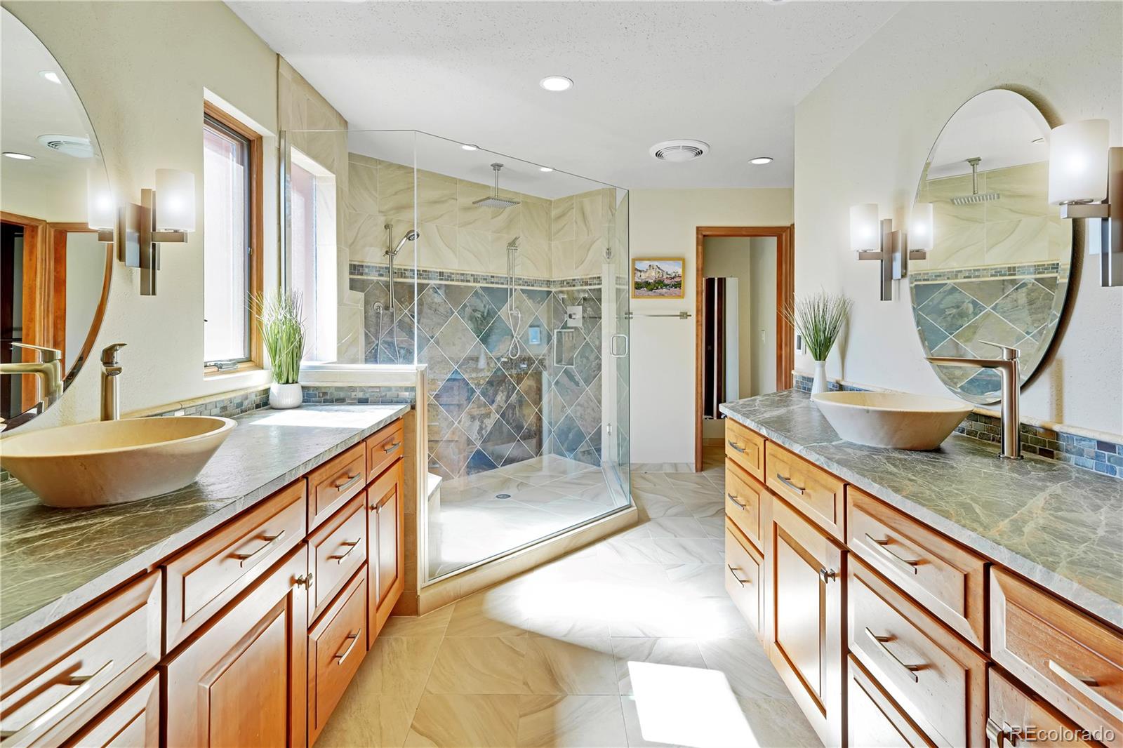 MLS Image #17 for 2360  juniper court,golden, Colorado