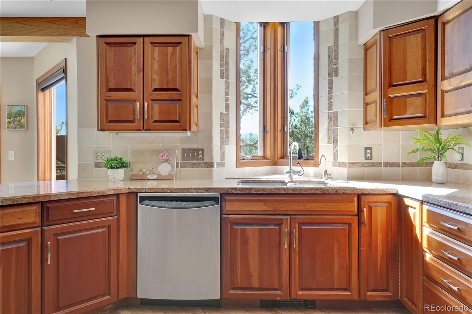 MLS Image #7 for 2360  juniper court,golden, Colorado