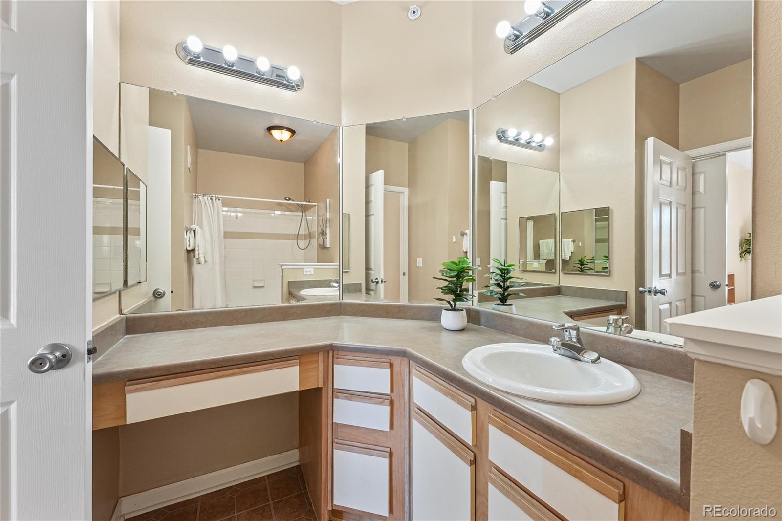 MLS Image #15 for 7422 s quail circle,littleton, Colorado